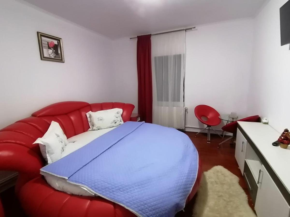 Hotel Casa Dixi Buşteni Exteriér fotografie