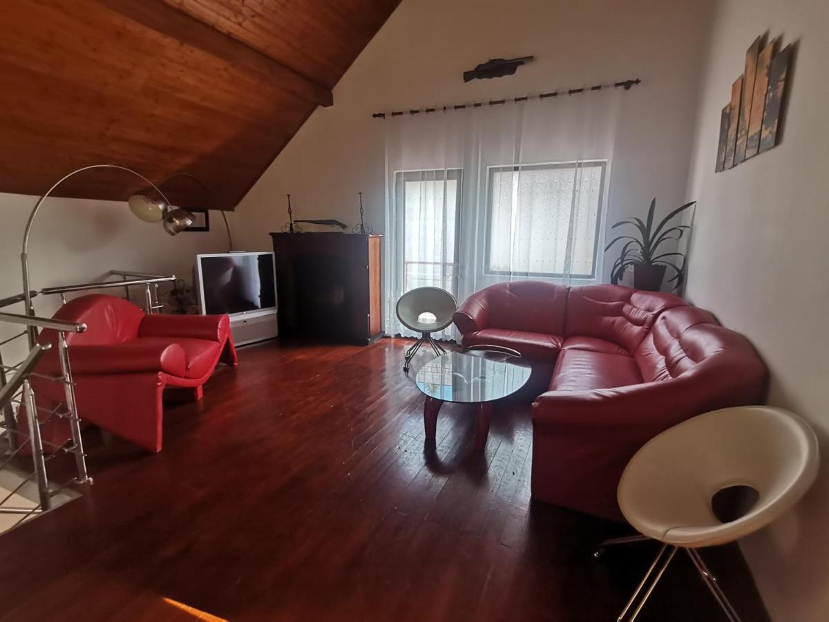 Hotel Casa Dixi Buşteni Exteriér fotografie