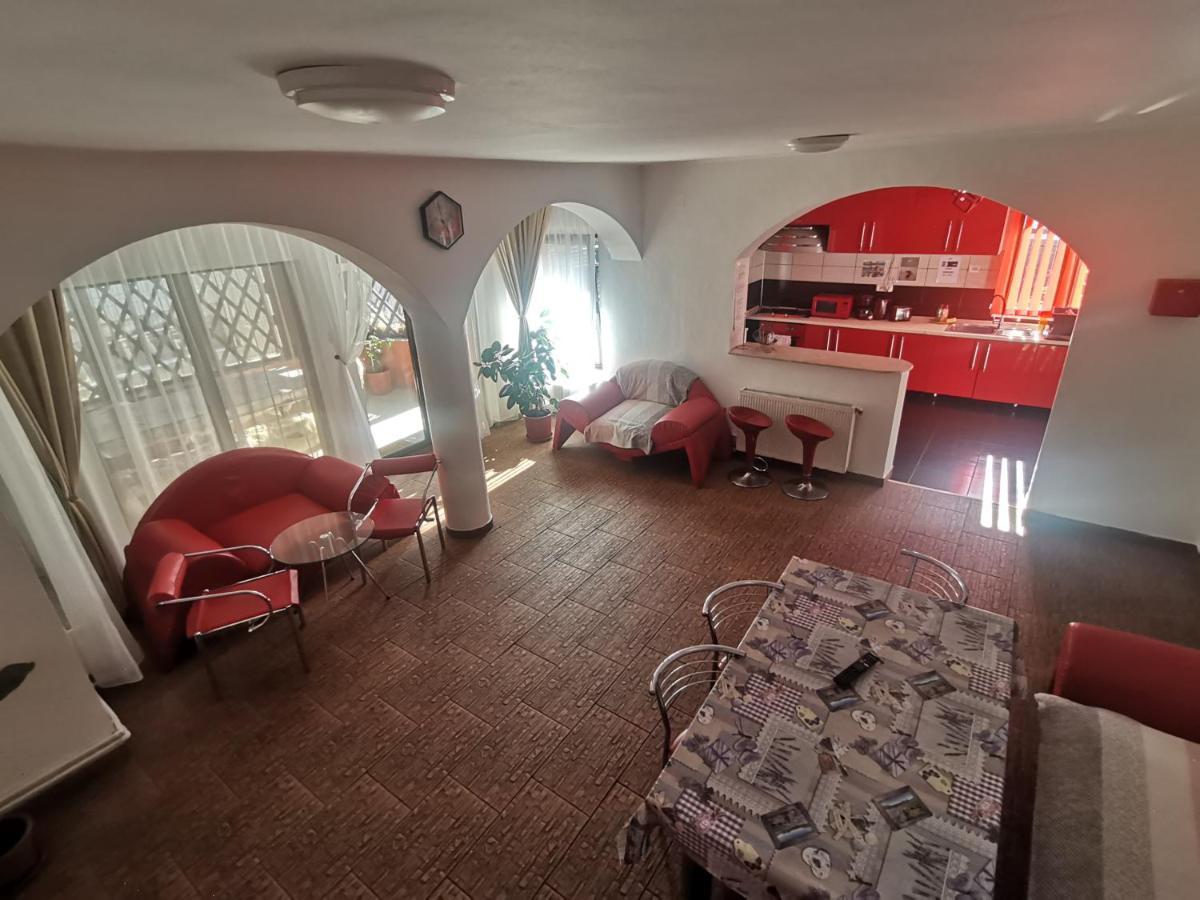 Hotel Casa Dixi Buşteni Exteriér fotografie