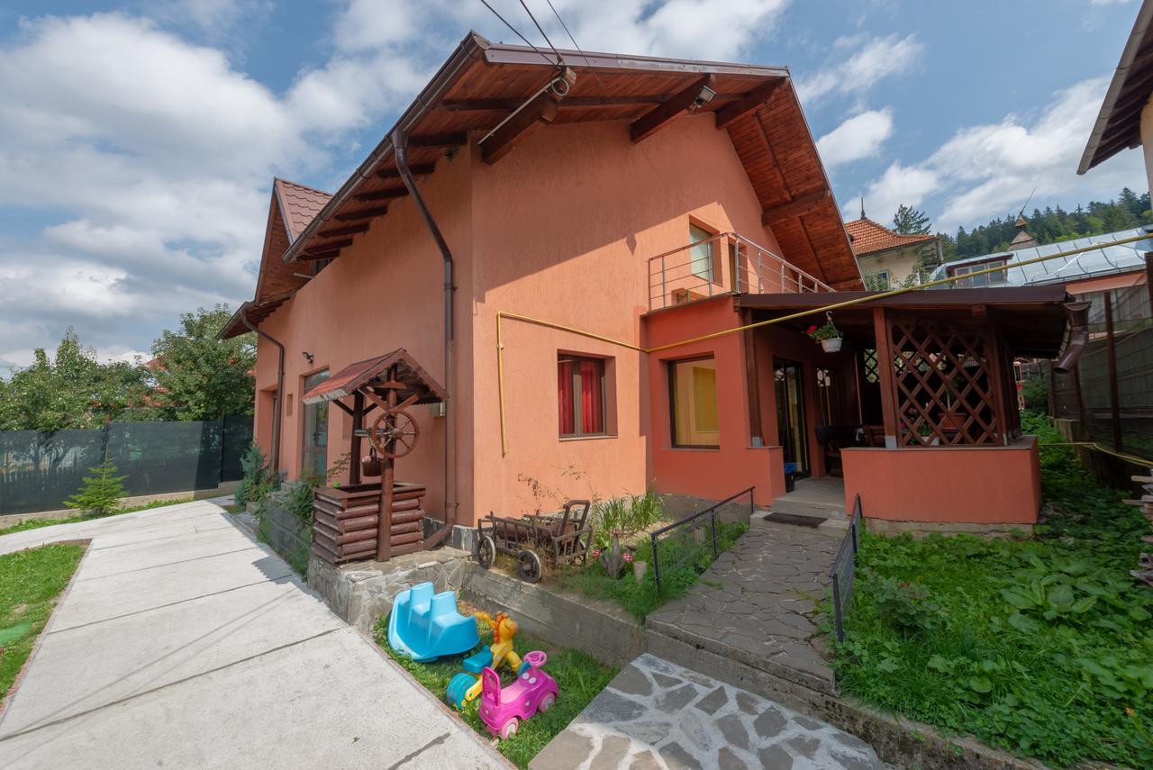 Hotel Casa Dixi Buşteni Exteriér fotografie
